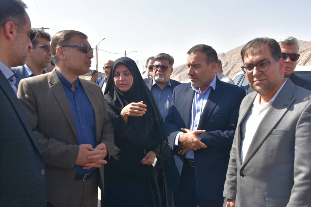 تأکید مسئولان ارشد فارس بر توسعه اقتصادی و رفع موانع تولید تأکید مسئولان ارشد فارس بر توسعه اقتصادی و رفع موانع تولید