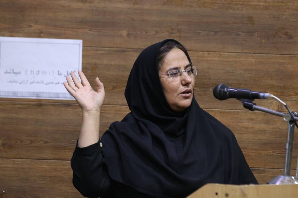 گزارش تصویری نشست نقش ماما در جوانی جمعیت