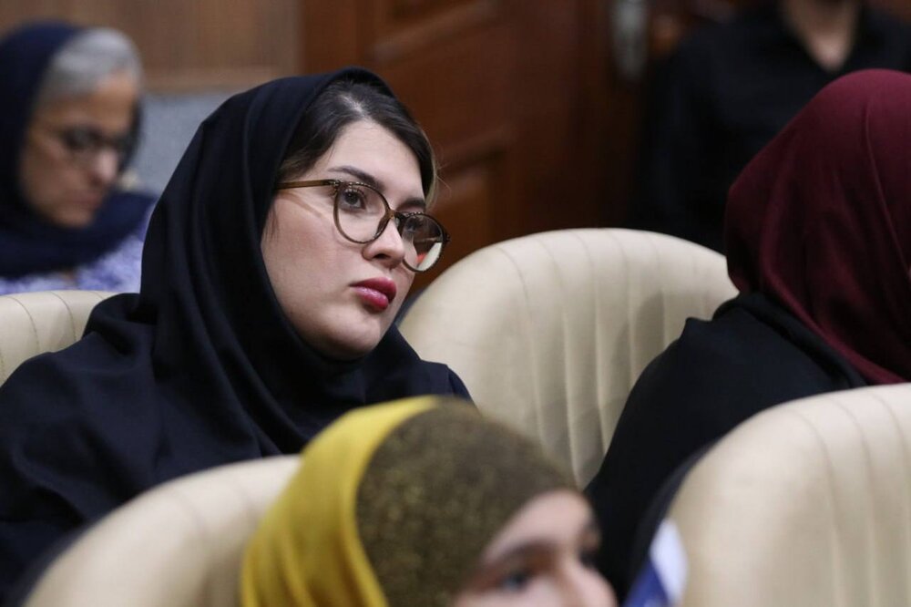 گزارش تصویری نشست نقش ماما در جوانی جمعیت