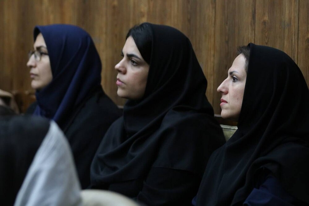 گزارش تصویری نشست نقش ماما در جوانی جمعیت