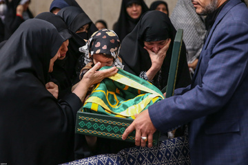 عزاداری شهادت امام رضا(ع) باحضور رهبرمعظم انقلاب