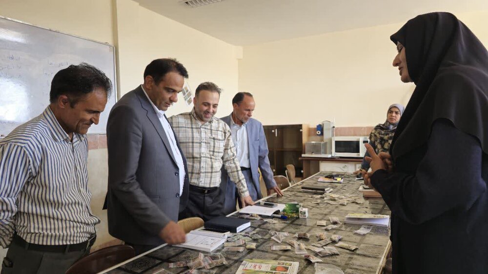اشتغال مستقیم ۲۷۰ نفر در آموزشگاههای آزاد فنی و حرفهای گناباد اشتغال مستقیم ۲۷۰ نفر در آموزشگاههای آزاد فنی و حرفهای گناباد
