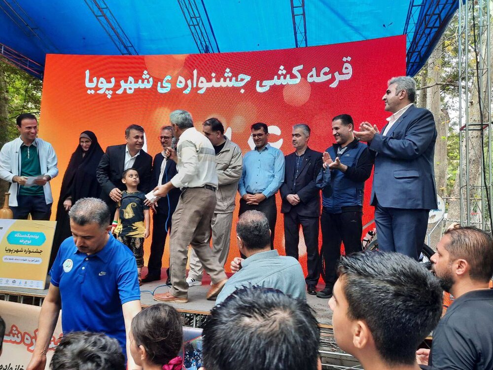 برپایی غرفههای «میدان پویا» در رشت برای ترویج سبک زندگی سالم دانشآموزان برپایی غرفههای «میدان پویا» در رشت برای ترویج سبک زندگی سالم دانشآموزان