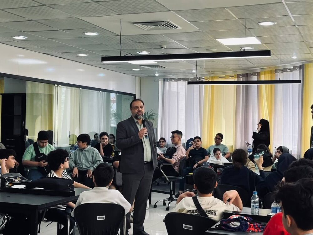 پرورش ذهن های خلاق در رویداد دانش آموزی «سکوی نوآوری گیلان»