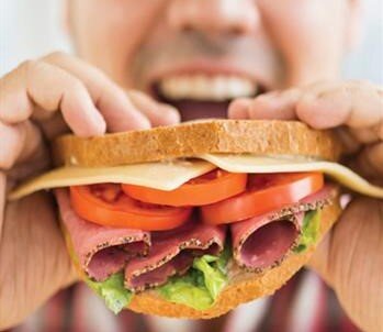 سه ضربه پنهان غذاهای فوق‌فرآوری‌شده به سلامت مردان