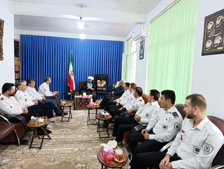 گرامیداشت روز ملی اورژانس در تالش با تجلیل از کادر فوریت‌های پزشکی