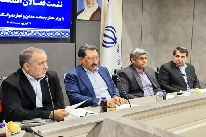 استاندار خراسان جنوبی: تقویت زیرساخت‌های مرزی کلید رشد تجارت با افغانستان است