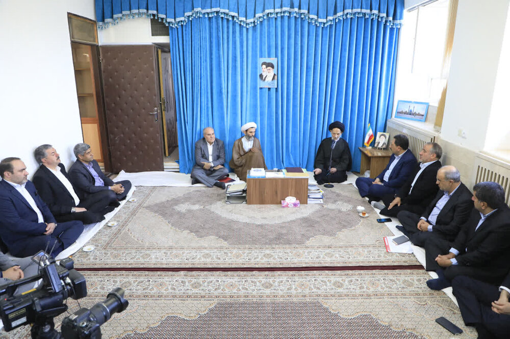 وزیر صمت: تجارت با افغانستان سفره مردم را به سرعت متحول می‌کند / معادن کشور باید ایمن شوند