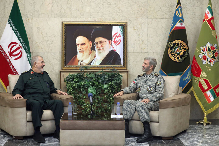 وحدت میان سپاه و ارتش کلید فتح قله‌های امنیت و اقتدار است