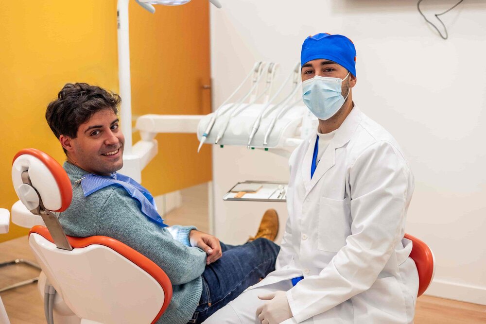 یک دندانپزشکی خوب در تهران چه مشخصاتی دارد؟