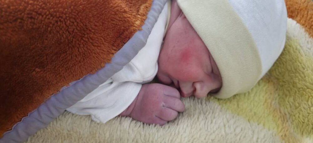 مادر گیلانی در ۲۶ سالگی صاحب ششمین فرزند شد