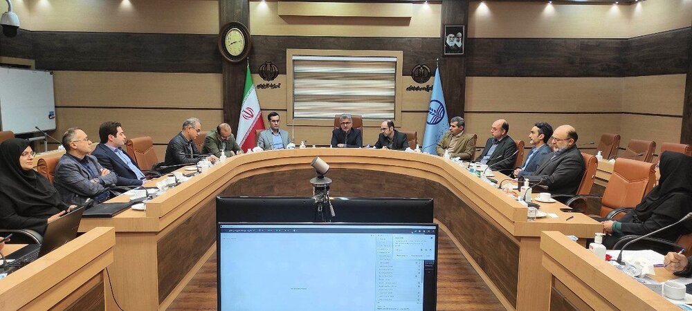 وقتی بدهی بیمه‌ها، چرخه سلامت را با چالش روبه‌رو می‌کند