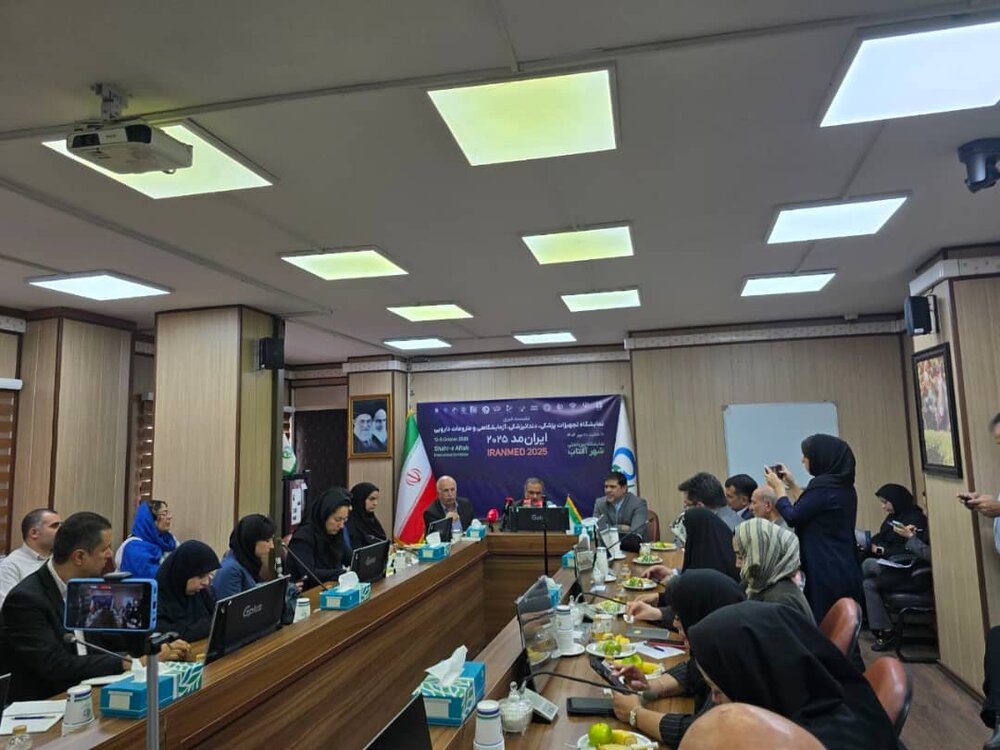 تخصیص یک میلیارد دلار ارز ترجیحی برای تجهیزات پزشکی/ مطالبات به ۲۵ همت رسید