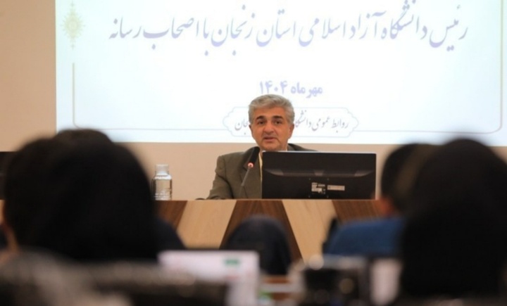 دانشگاه باید مسائل واقعی جامعه را حل کند، نه صرفاً مدرک صادر کند