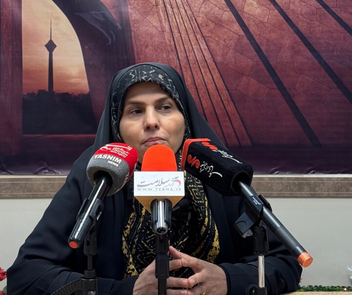 مراکز طرف قرارداد نسخ الکترونیک ماماها را نمی پذیرند