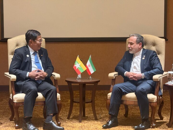 دیدار وزیران خارجه ایران و میانمار در حاشیه نشست جنبش عدم تعهد