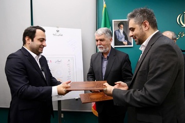 مراسم رونمایی از شناسنامه آثار هنری با حضور وزیر فرهنگ و ارشاد
