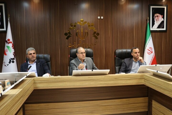 سلامت شهری در رشت؛ از آمار افزایشی ابتلا به سل تا مدیریت ون‌کافه‌ها و گاری کبابی ها