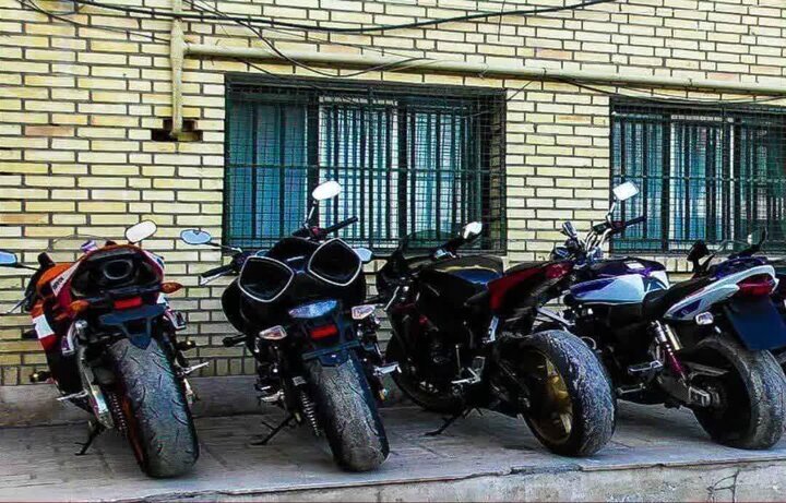 موتورسیکلت‌های سنگین حتی از خانه تا پیست هم اجازه تردد ندارند