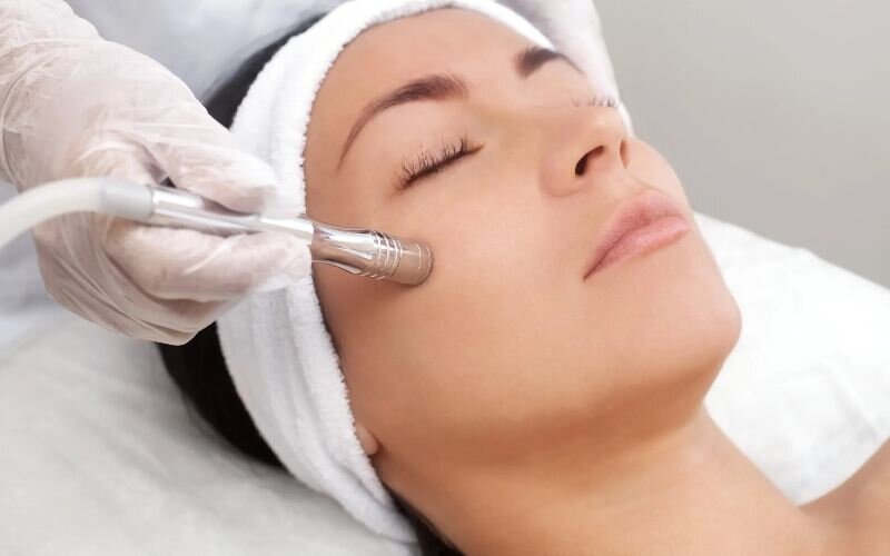 بهترین روش درمان منافذ باز پوست