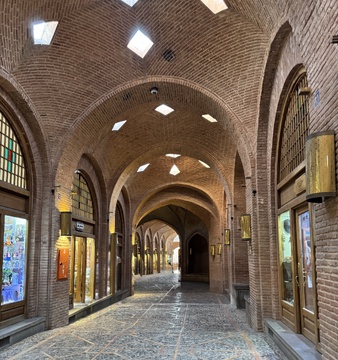 بازار قزوین؛ نگینی از تاریخ و معماری ایرانی