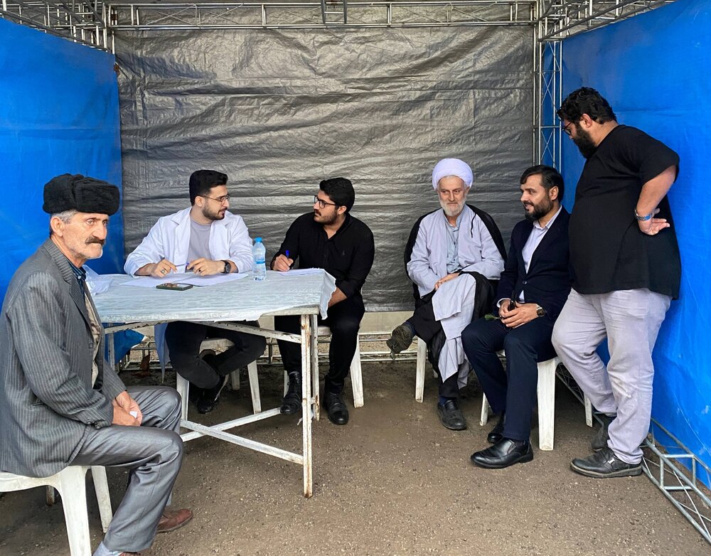 گزارش تصویری/ برگزاری اردوی جهادی سلامت در رشت با هدف ارتقای سلامت عمومی و افزایش آگاهی‌های بهداشتی