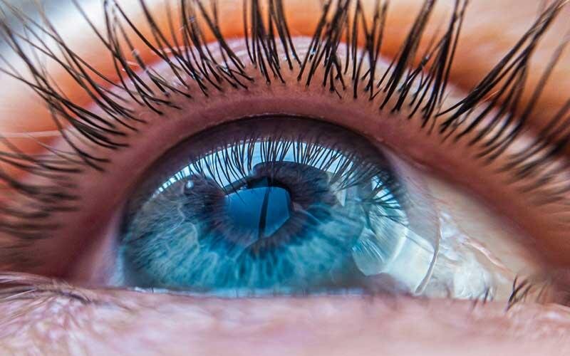 استفاده روزانه از لنز اسکلرال