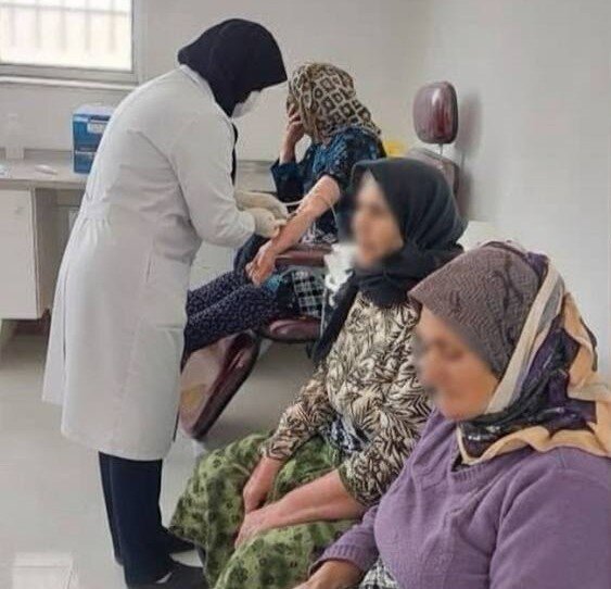 ارائه خدمات پایش بیماری‌های غیرواگیر به ساکنان روستاهای رودبار