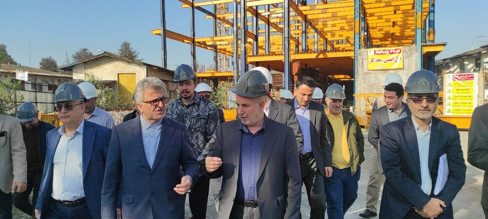 ارزیابی پیشرفت پروژه‌های توسعه‌ای مرکز درمانی پورسینا در بازدید مشترک مسئولان