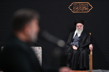 اولین شب مراسم عزاداری شهادت حضرت زهرا(س)با حضور رهبر انقلاب