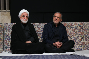 اولین شب مراسم عزاداری شهادت حضرت زهرا(س)با حضور رهبر انقلاب