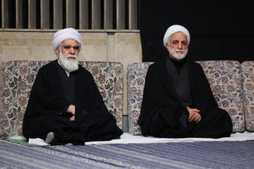 اولین شب مراسم عزاداری شهادت حضرت زهرا(س)با حضور رهبر انقلاب