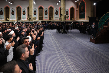 اولین شب مراسم عزاداری شهادت حضرت زهرا(س)با حضور رهبر انقلاب