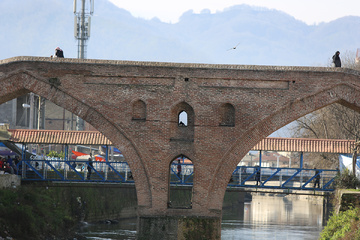 پل خشتي لنگرود