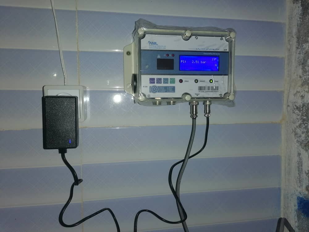 نصب فلوتر و فشارسنج‌های الکترونیکی در مخازن ذخیره آب لامرد