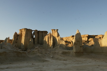 دره ستارگان قشم