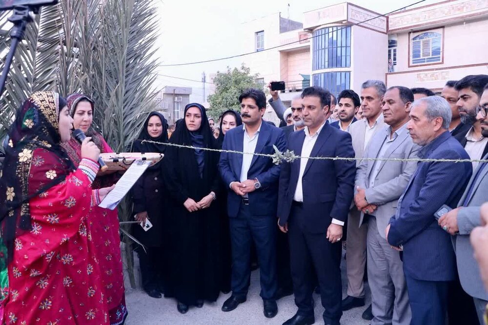 افتتاح نخستین نمایشگاه ملی صنایع‌دستی حصیری نخل در مهر