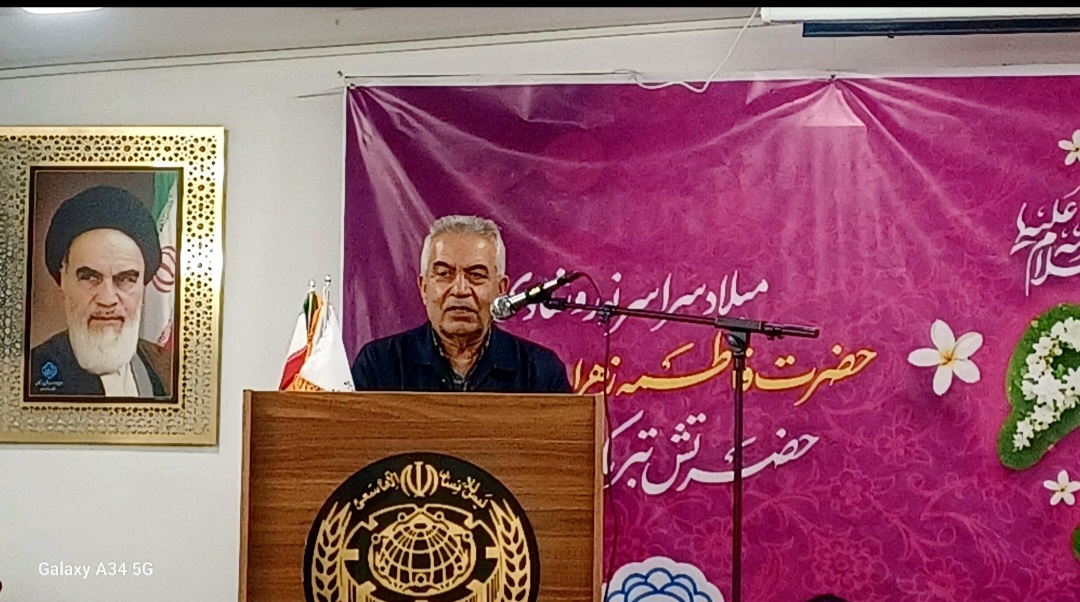 کارگران و بازنشستگان باید در تصمیمسازیهای کشور نقش داشته باشند/ نقش بانوان کارآفرین در توسعه و مدیریت شهری