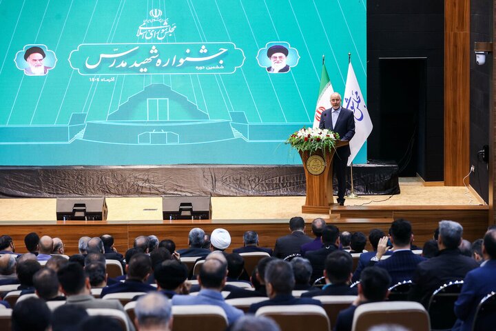 قالیباف: کمبود قوانین برای اداره کشور نداریم