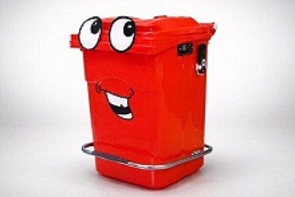 رونمایی از نخستین سطل زباله «سخنگو» در تهران