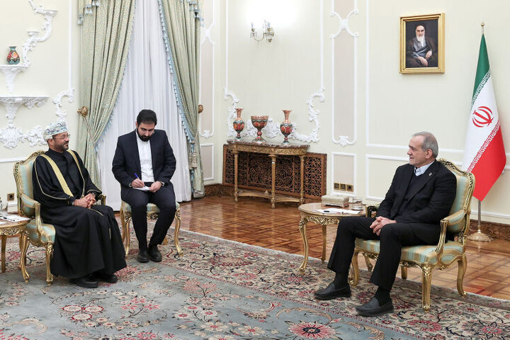 اراده ایران اجرای توافقات دوجانبه و گسترش ارتباطات با عمان در همه زمینه‌ها است