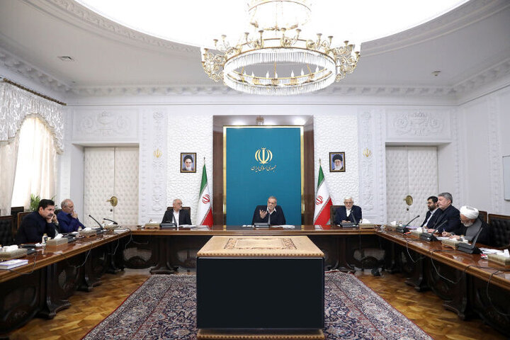 تاکید پزشکیان بر مبارزه قاطعانه با رانت، فساد و تبعیض برای بهبود سطح زندگی مردم