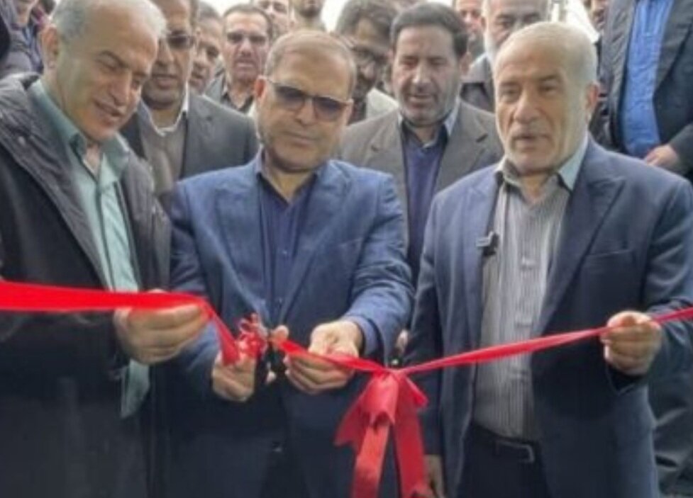 همزمان با دهه فجر انجام شد ؛ بهرهبرداری و آغاز عملیات اجرایی ۶ پروژه آبرسانی در گلوگاه همزمان با دهه فجر انجام شد ؛ بهرهبرداری و آغاز عملیات اجرایی ۶ پروژه آبرسانی در گلوگاه