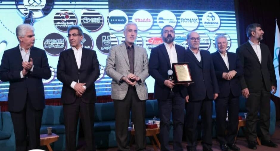 سالانه حدود ۹۰۰ میلیون دلار ارز برای تولید دارو در کشور مصرف میشود