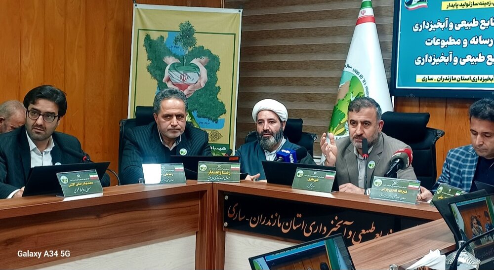 پیگیری احداث پایگاههای حریق در استان/ سرمایهگذاری در منابع طبیعی زمینهساز توسعه پایدار است پیگیری احداث پایگاههای حریق در استان/ سرمایهگذاری در منابع طبیعی زمینهساز توسعه پایدار است
