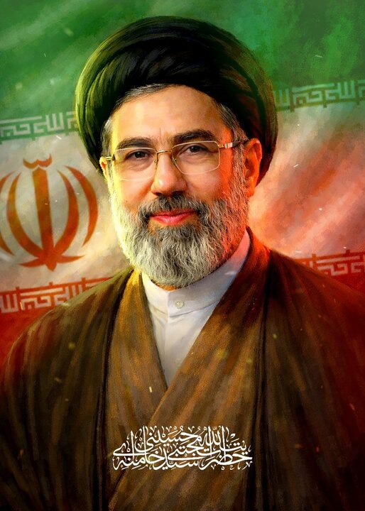 حضرت آیت‌الله سیدمجتبی خامنه‌ای؛ علمدار انقلاب اسلامی