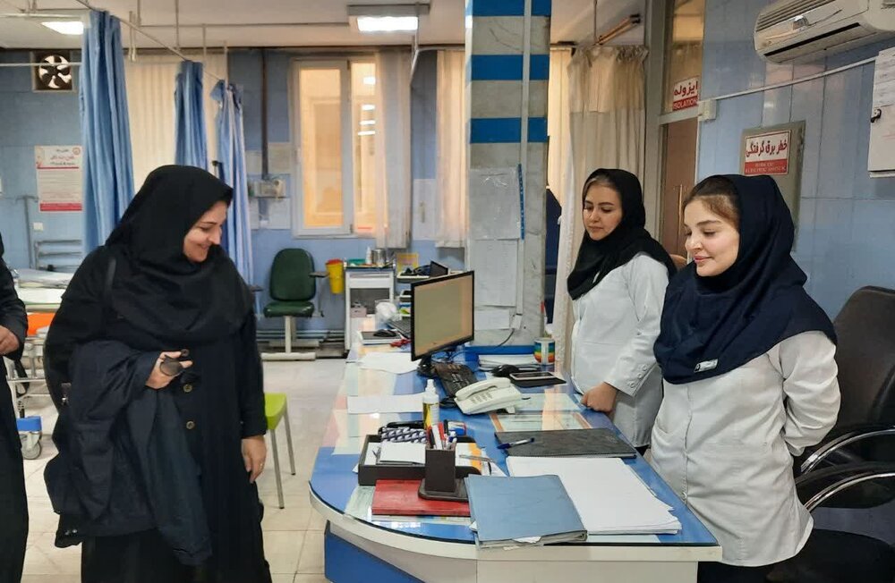 در آستانه تعطیلات نوروز ، تیم بازرسی ویژه نوروز ۱۴۰۵ دانشگاه علوم پزشکی کرمانشاه از بیمارستان معتضدی کرمانشاه بازدید کرد در آستانه تعطیلات نوروز ، تیم بازرسی ویژه نوروز ۱۴۰۵ دانشگاه علوم پزشکی کرمانشاه از بیمارستان معتضدی کرمانشاه بازدید کرد