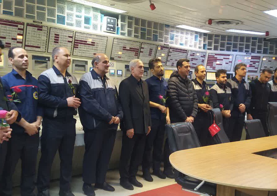 دیدار روحیه بخش ، رنجبر نماینده مردم کرمانشاه در نیروگاه برق بیستون دیدار روحیه بخش ، رنجبر نماینده مردم کرمانشاه در نیروگاه برق بیستون