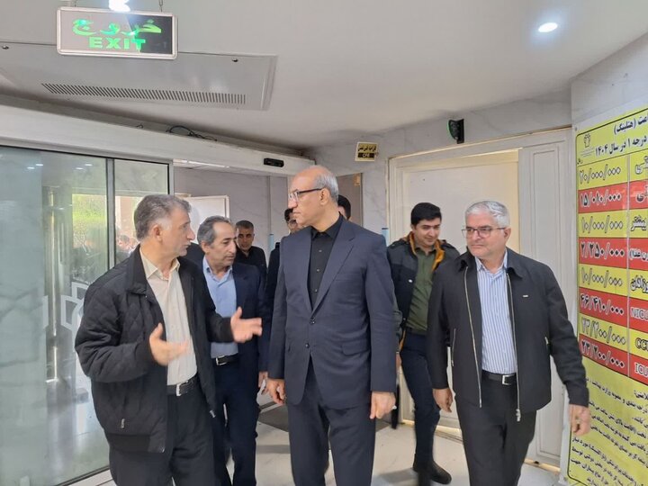 بازدید نوروزی استاندار کرمانشاه از بیمارستان امام خمینی اسلام آباد غرب