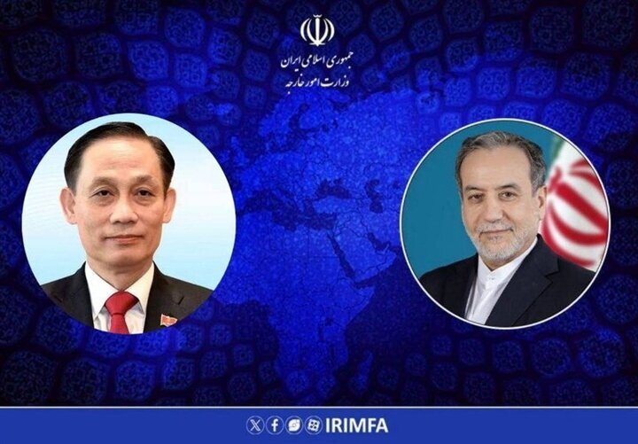 عراقچی: تنگه هرمز بر روی شناورهای دخیل در تجاوز علیه ایران بسته است
